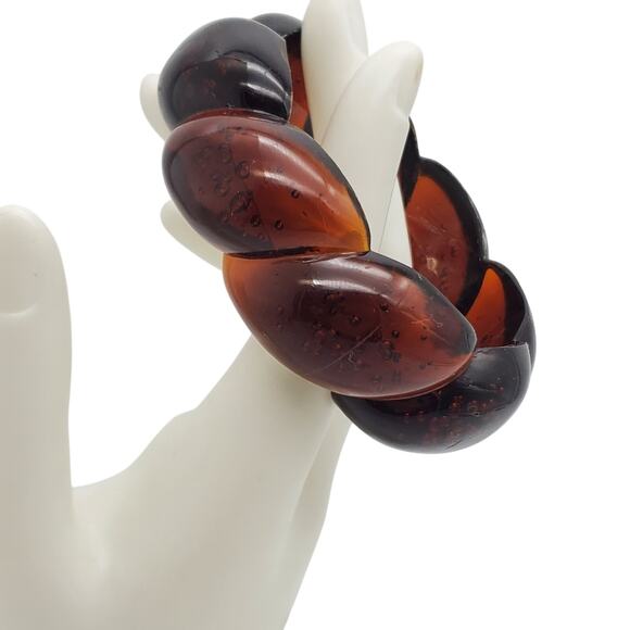 Vintage Root Beer Brown Acrylic Bangle Twisted Chunky Ribbed Bracelet Bubbles - Picture 6 of 9